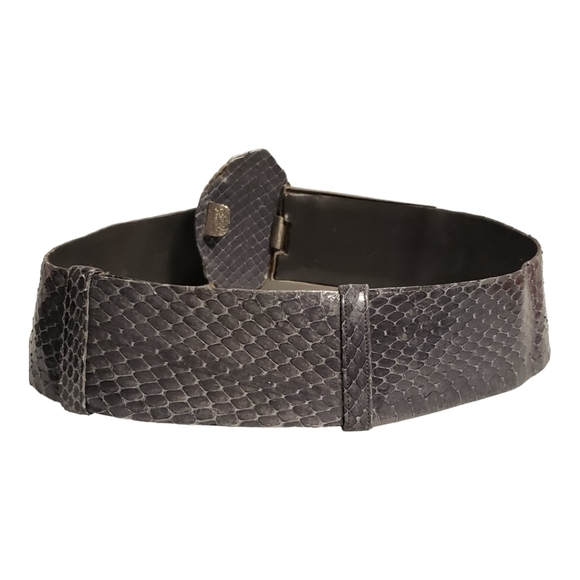 RARE JUDITH LIEBER Python Leather Metal Buckle Belt - Picture 3 of 15